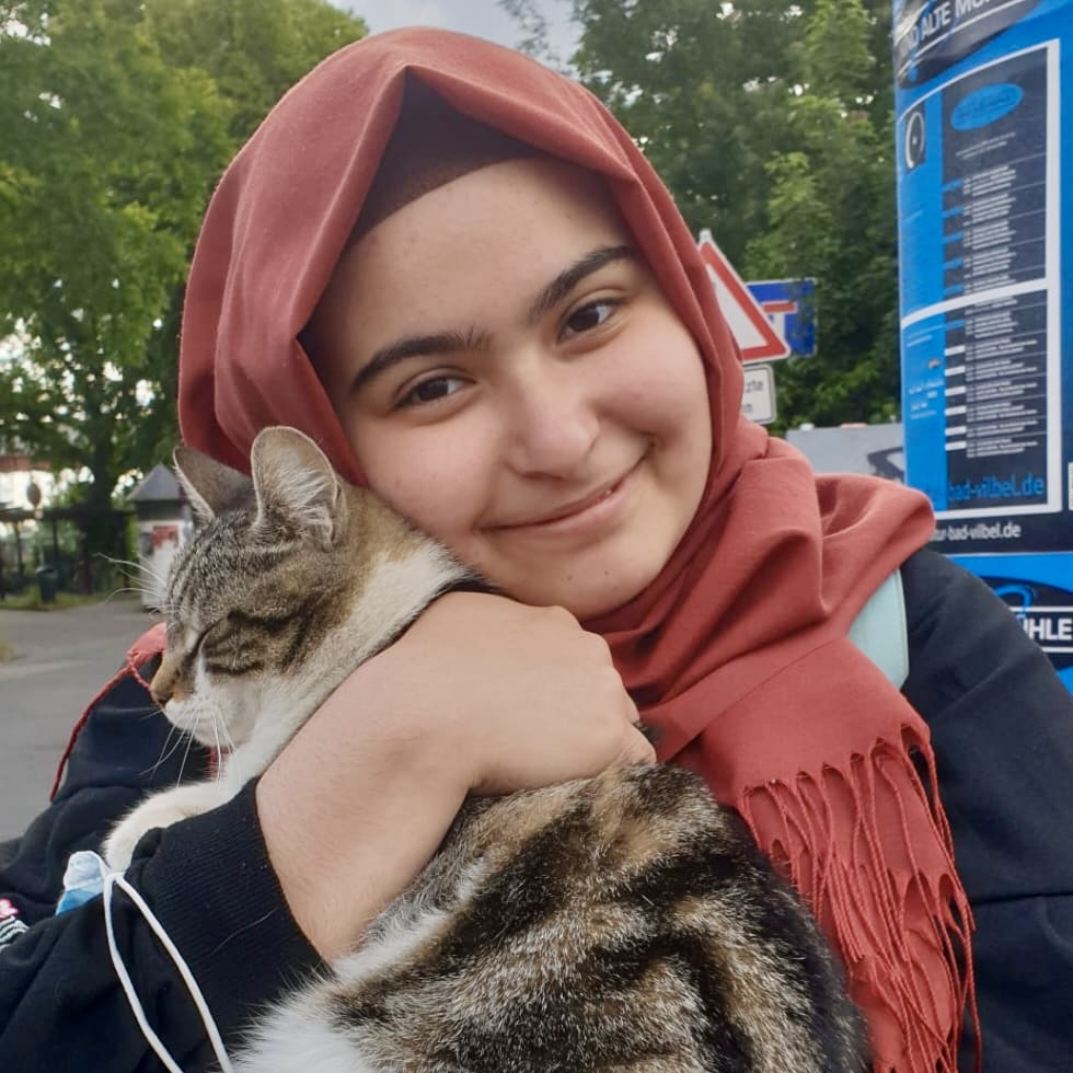Katzensitter Büsra